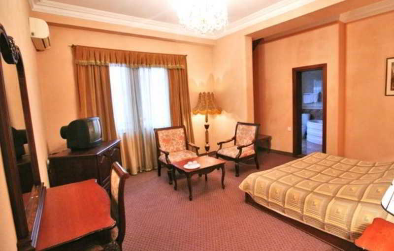 Hotel Sympatia Tbilisi ภายนอก รูปภาพ