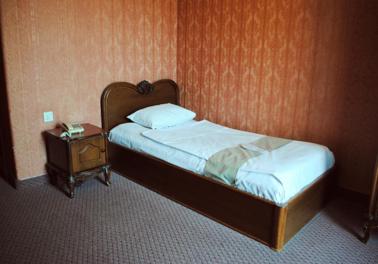 Hotel Sympatia Tbilisi ภายนอก รูปภาพ
