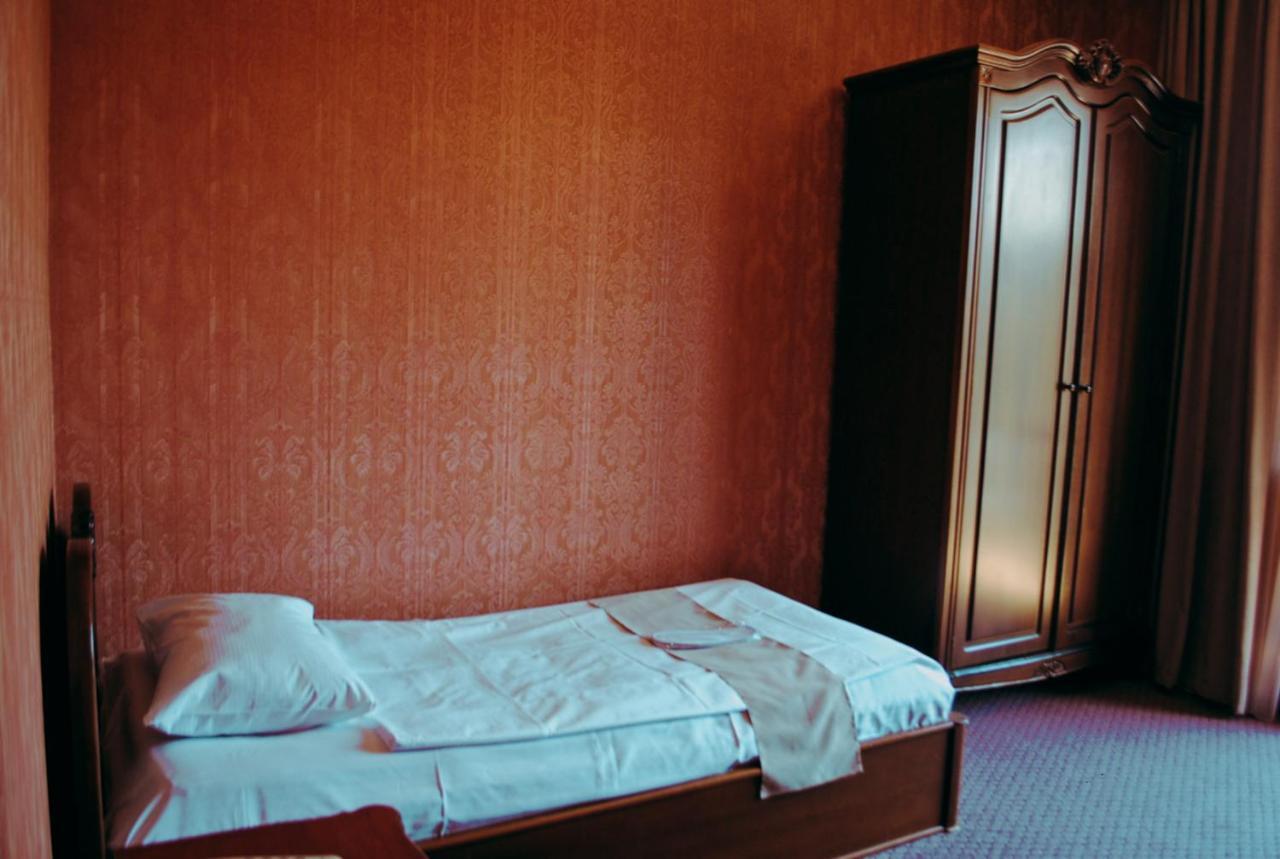 Hotel Sympatia Tbilisi ภายนอก รูปภาพ