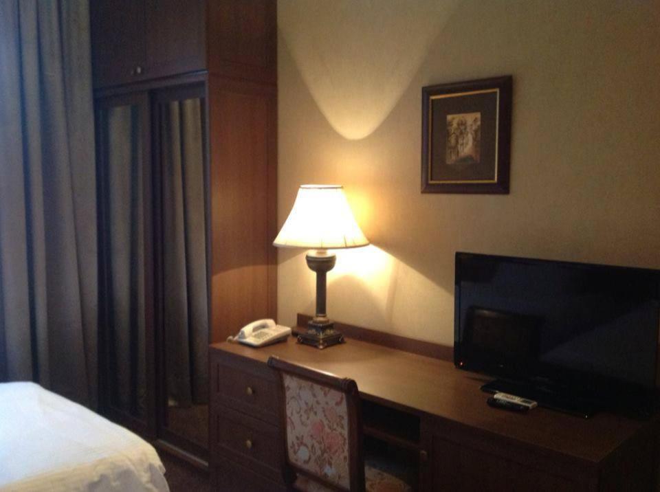 Hotel Sympatia Tbilisi ภายนอก รูปภาพ