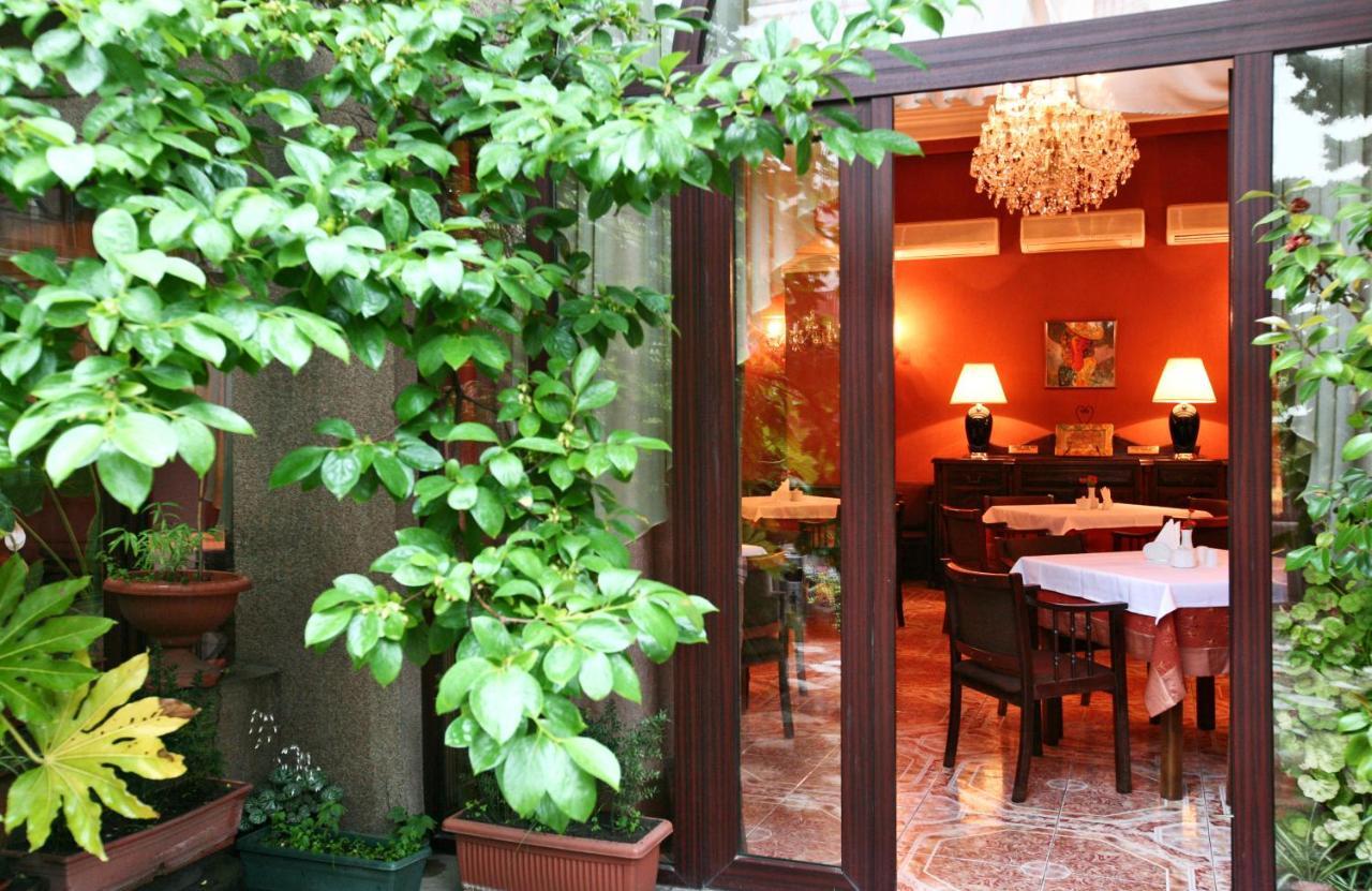 Hotel Sympatia Tbilisi ภายนอก รูปภาพ