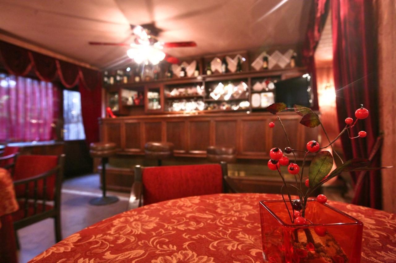 Hotel Sympatia Tbilisi ภายนอก รูปภาพ